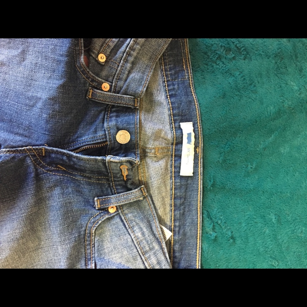 524 Skinny Levi Jeans - Picture 3 of 3